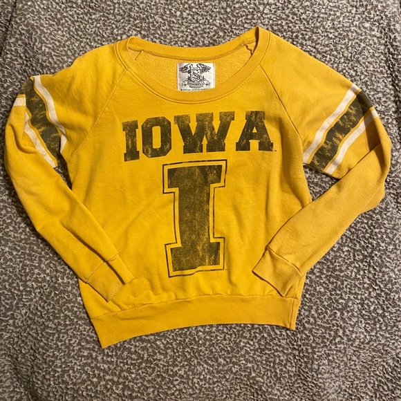 iowa hawkeye women's crewneck sweatshirt